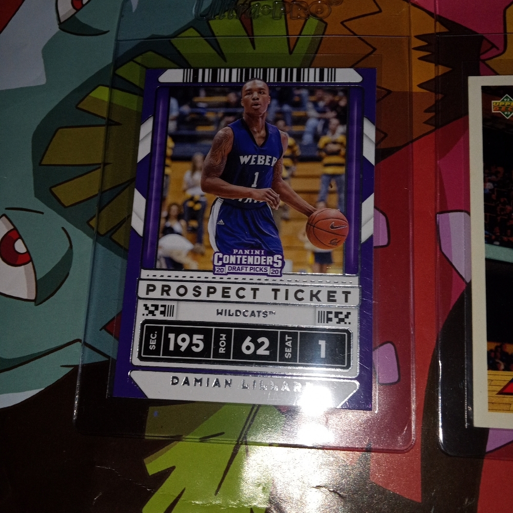 Damian Lillard like new contenders card